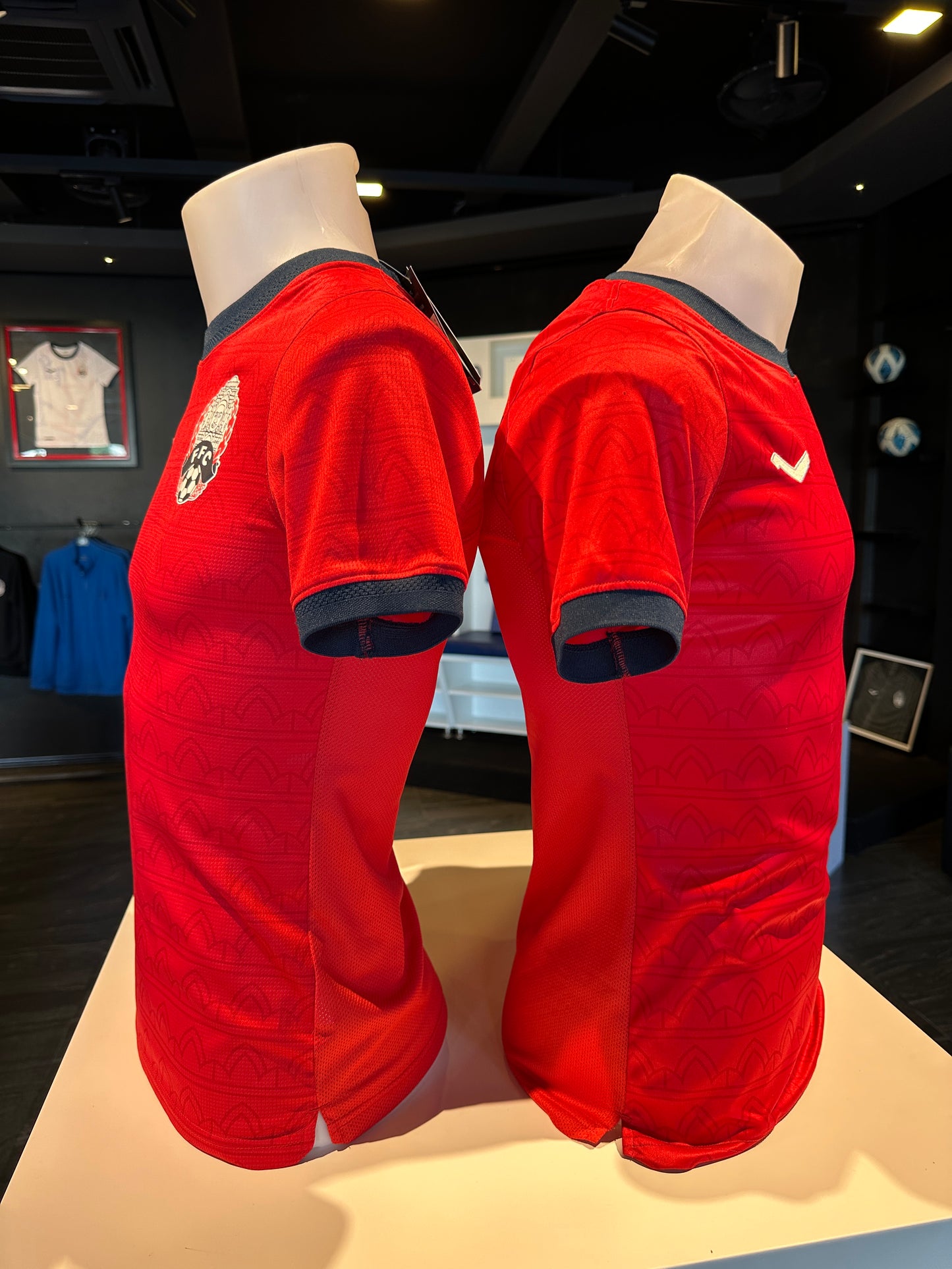 Maillot officiel du Cambodge - Saison 2022-23 - Rouge (exterieur) Modèle FAN