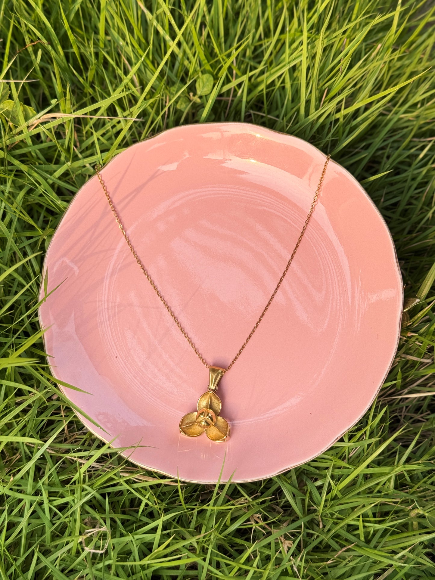 Collier Pka Romdoul thom par Say Seing