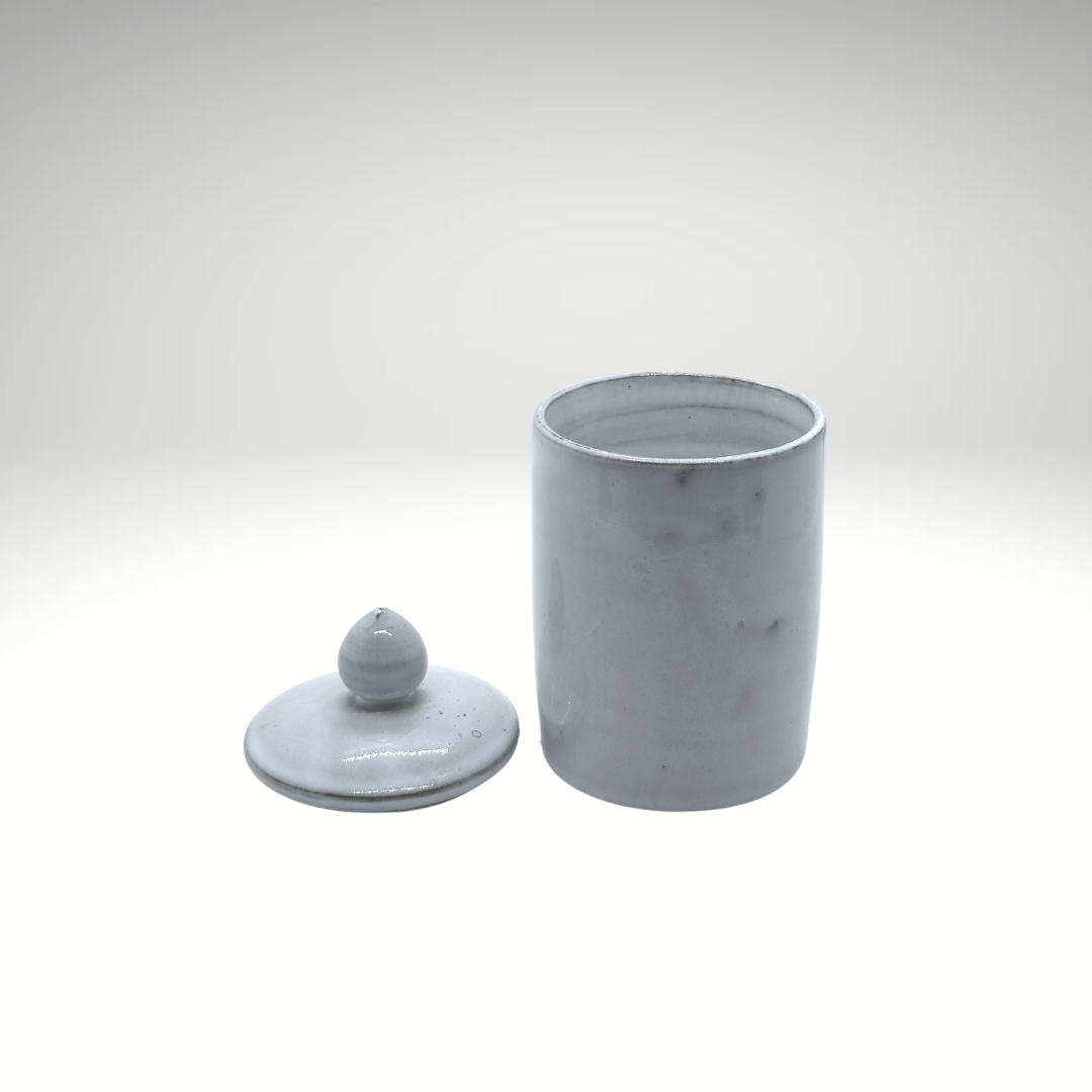 Pot "Siem Reap" avec son couvercle, en céramique du Cambodge fait à la main - blanc