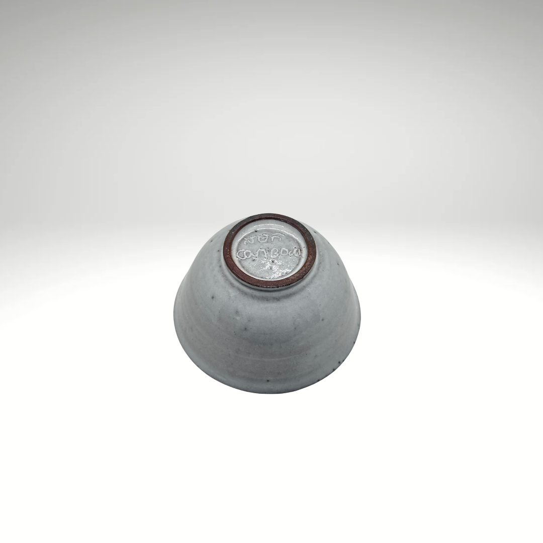 Tasse "Channy", en céramique du Cambodge fait à la main - blanc