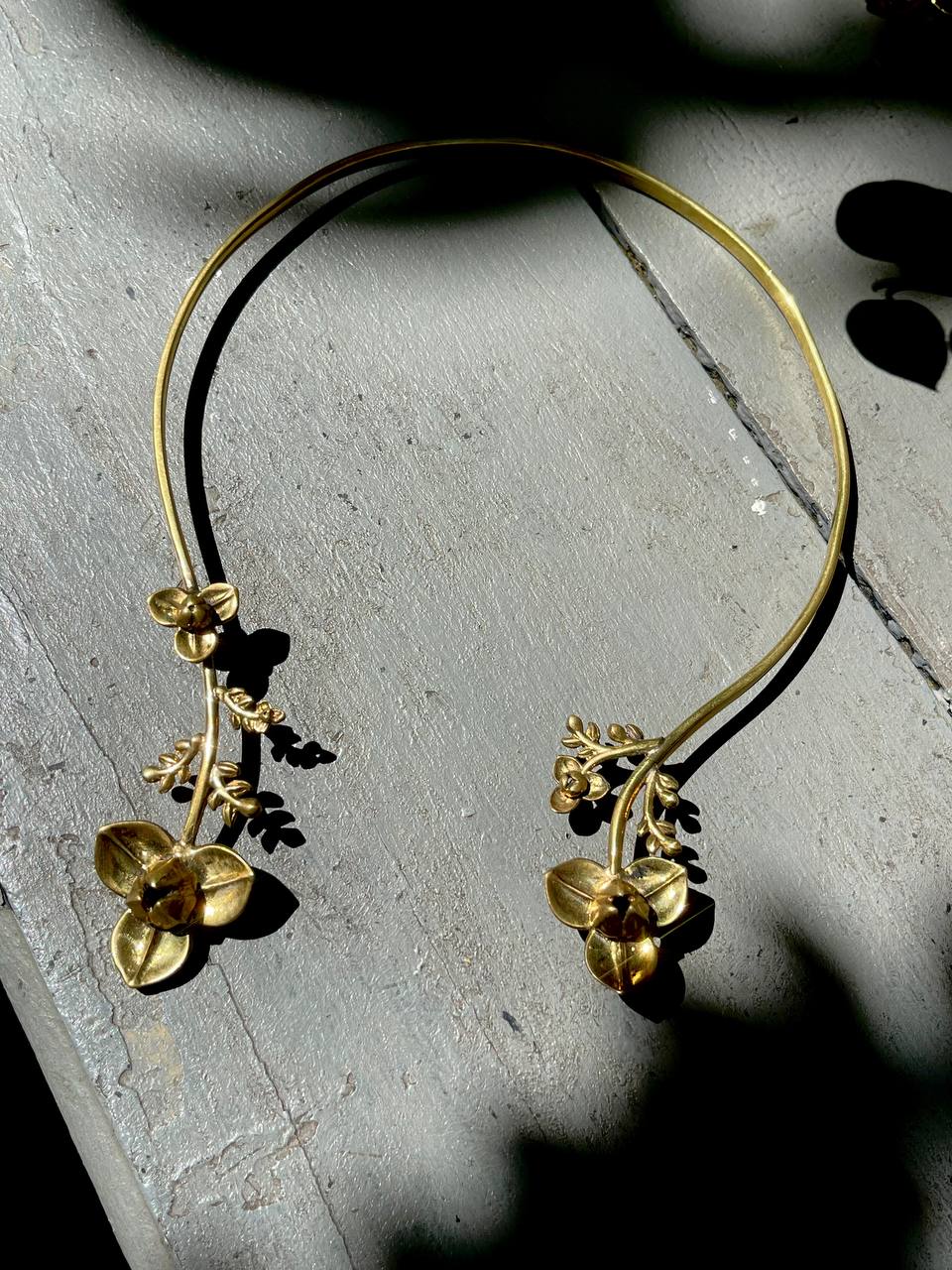 Romdoul with 2 leafs Necklace by Say Seing