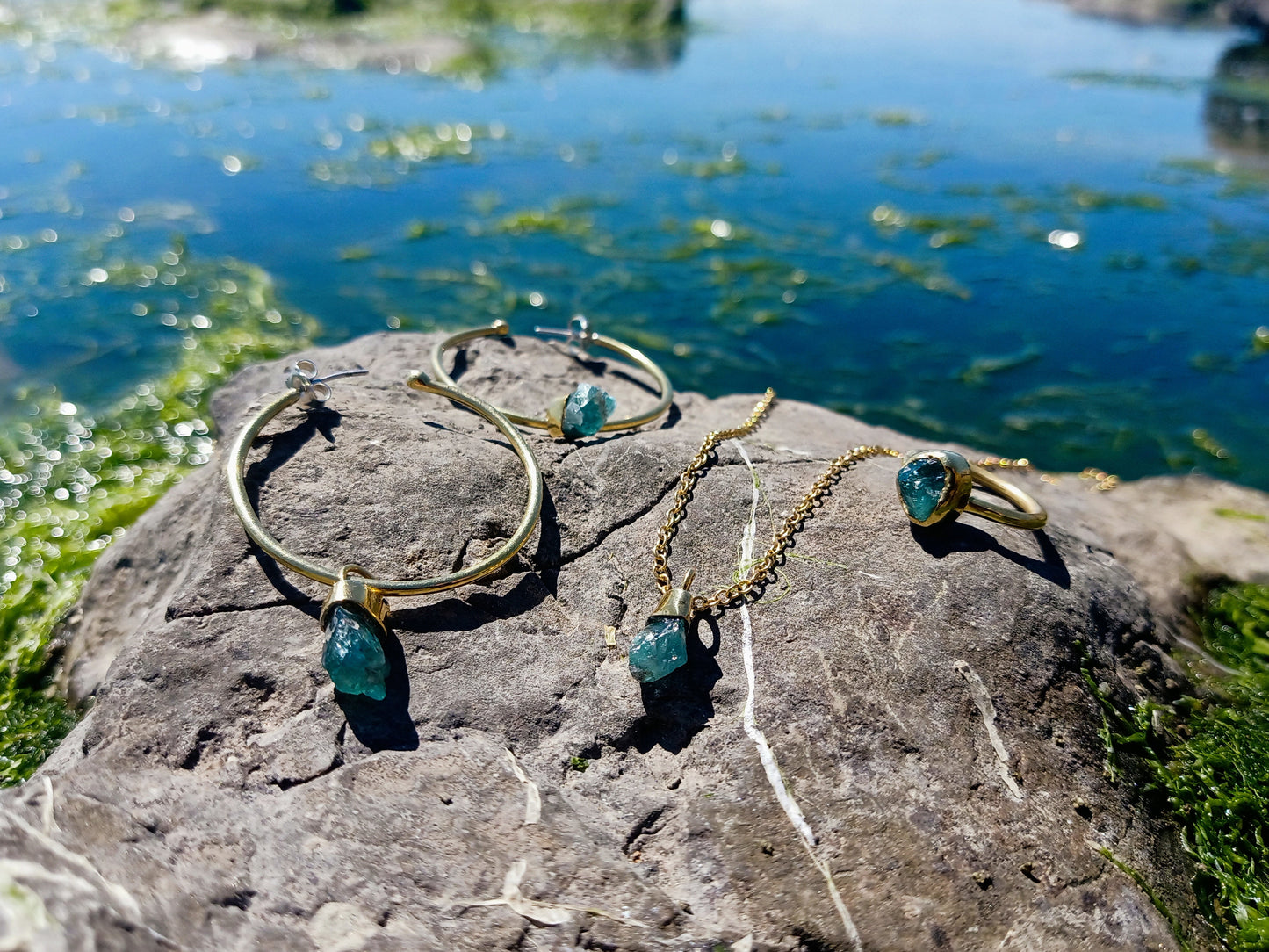 Boucle d’oreille Apatite bleu par Ammo
