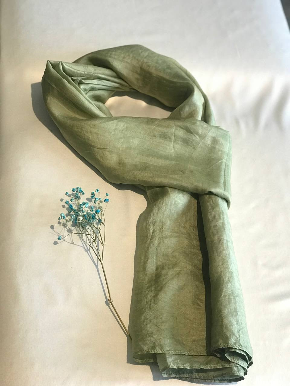 Foulard en Soie d'Organza Douce Tissé à la Main
