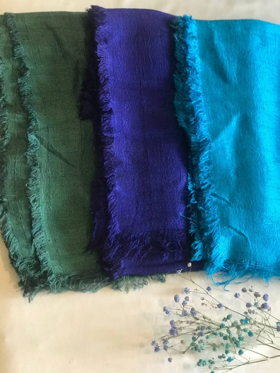Foulard en Soie Sauvage Douce Tissé