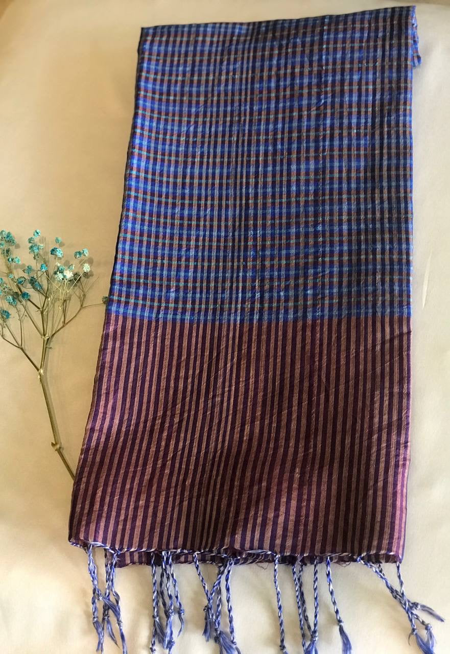 Foulard en Soie Fine de Krama Tissé à la Main