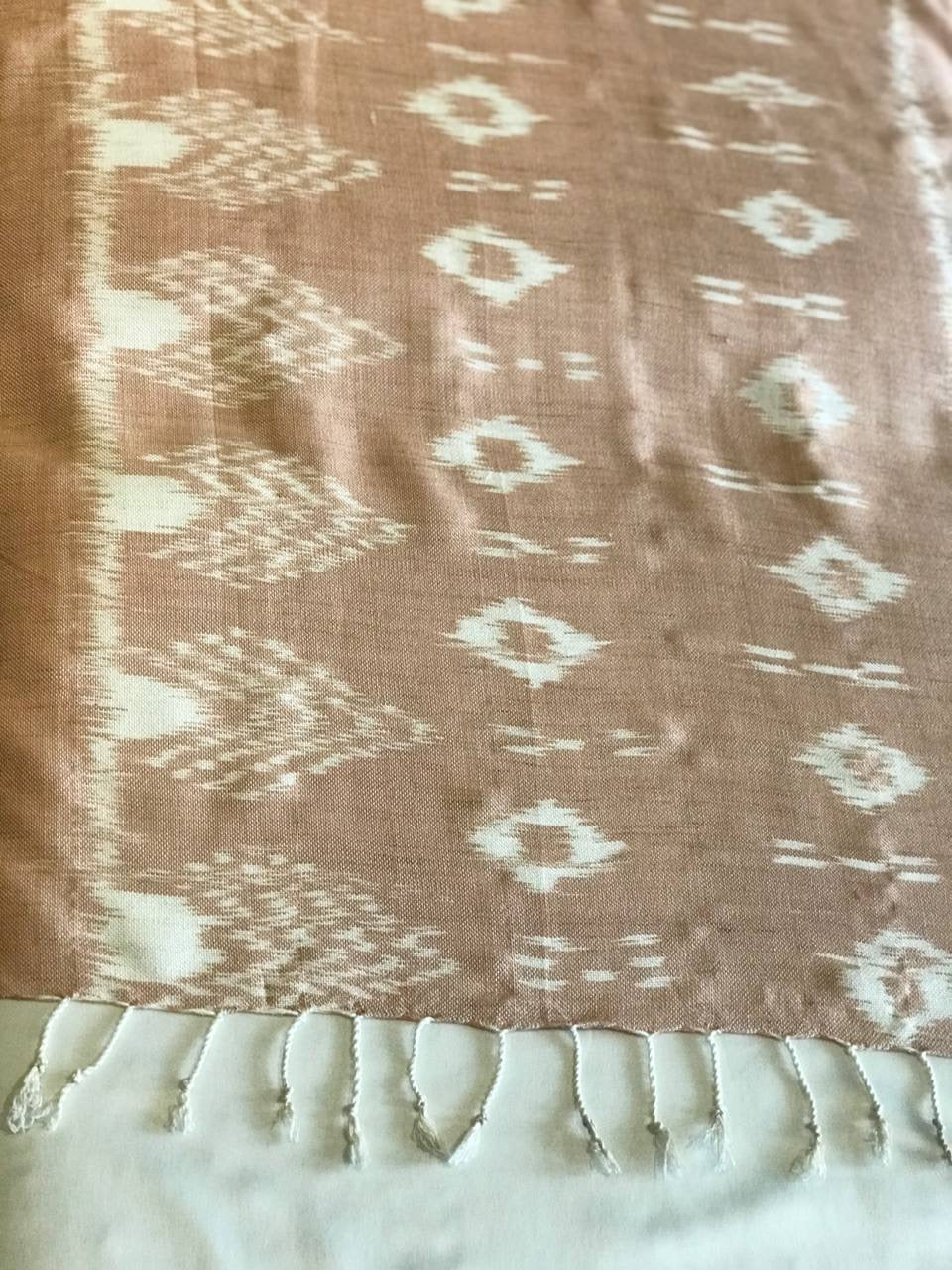 Foulard Ikat en Cotton Tissé à la Main avec Teinture Naturelle