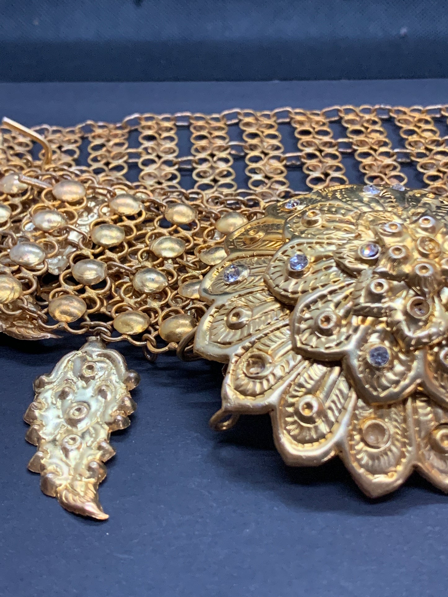Ceinture pétales pour tenue traditionnelle Khmère, Thaï ou Lao
