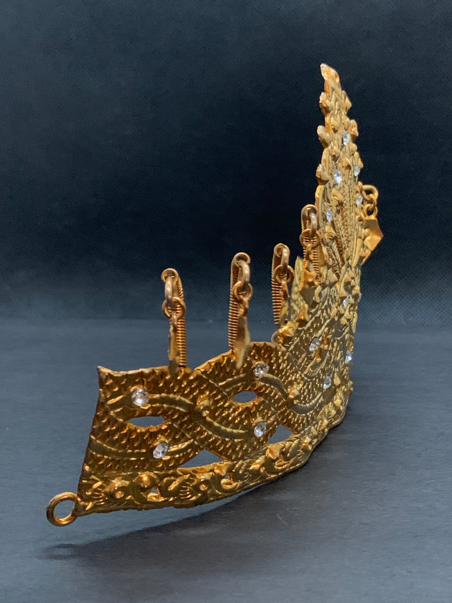 Grande Couronne pour tenue traditionnelle Khmère, Thaï ou Lao