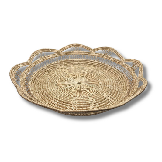 Grand plateau artisanal en rotin avec bordure du Cambodge