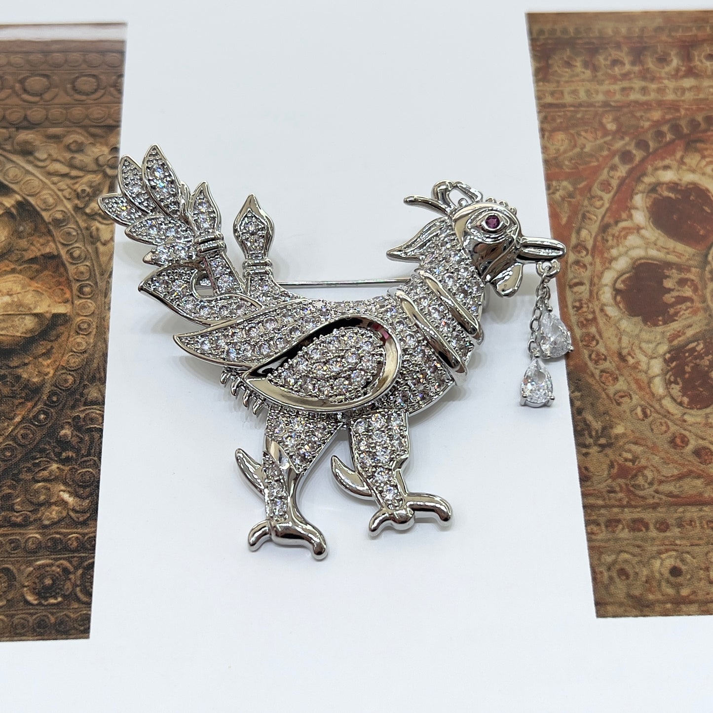 Broche Silver Swan by CopperCraftKH