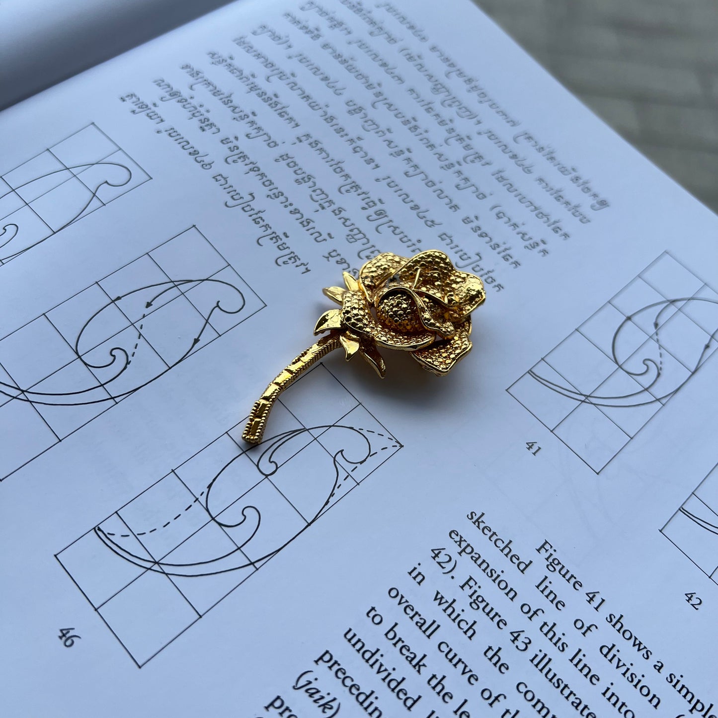 Broche Rose by CopperCraftKH