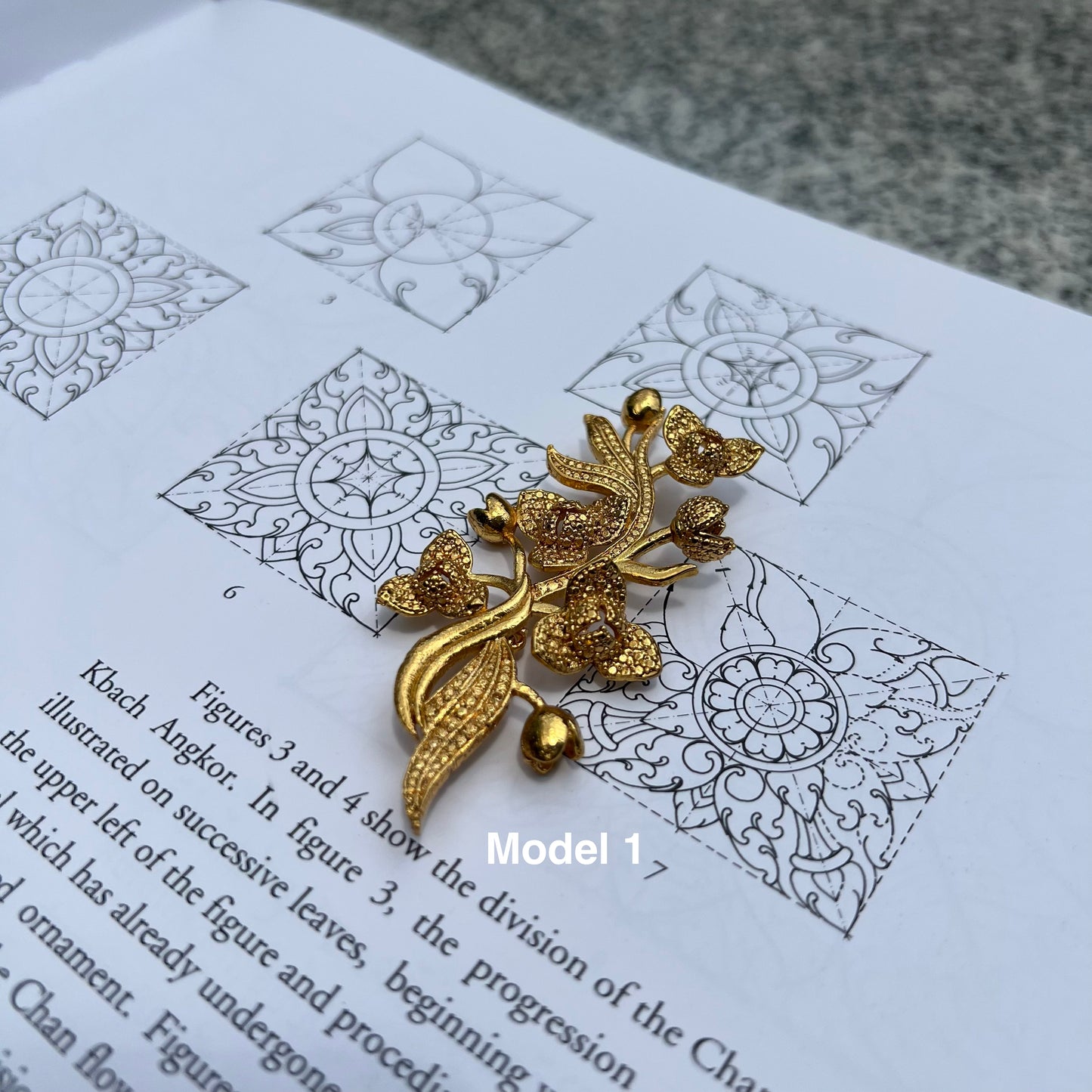 Broche Golden Branch Pka Romdoul by CopperCraftKH