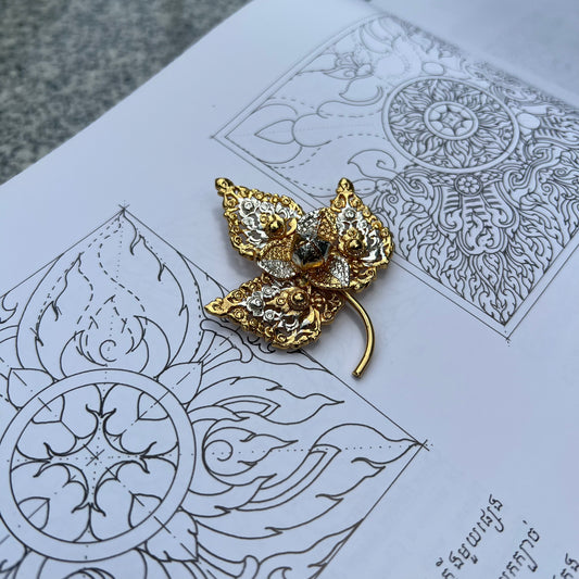 Broche Pka Romdoul Feuilles Bicolore by CopperCraftKH