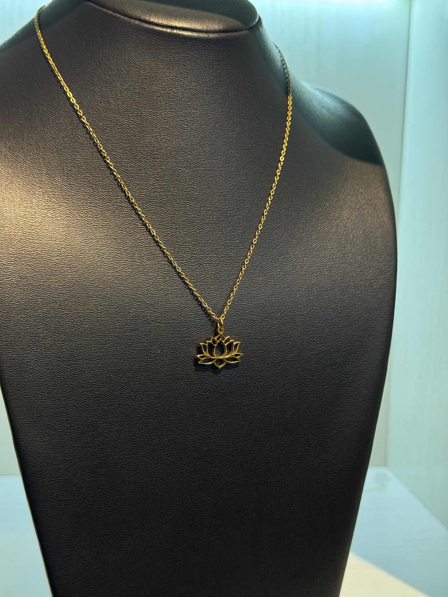 Collier Pka Chhouk par Say Seing