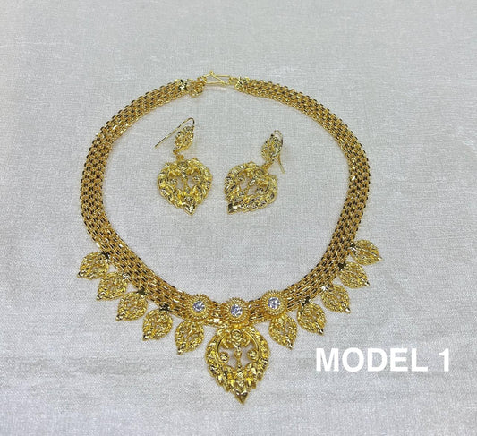 Parure Dorée Traditonnelle Khmère - Collier et Boucles d'oreilles