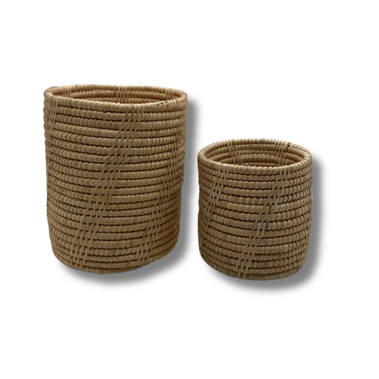 Pot artisanal du Cambodge en rotin couleur naturelle