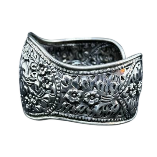 Manchette en argent Domrey Khmer