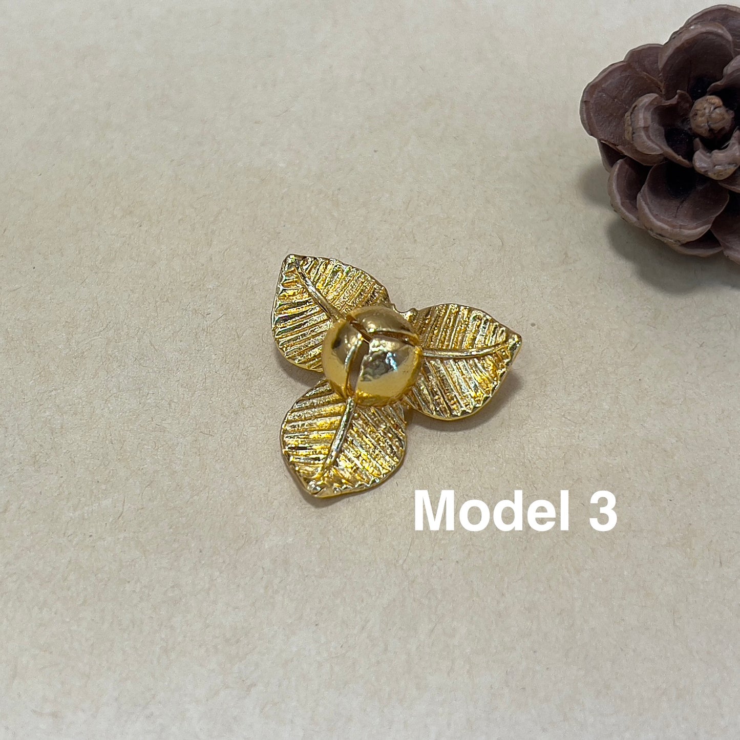 Broche Small Golden Pka Romdoul by CopperCraftKH