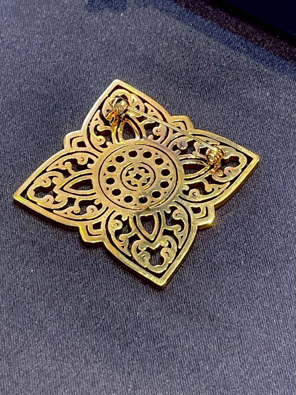 Pka Chan brooch by Say Seing