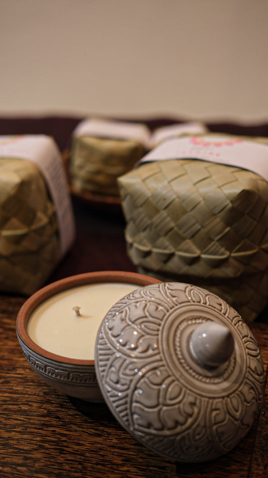 Bougie Parfumée Artisanale Khmer en Céramique