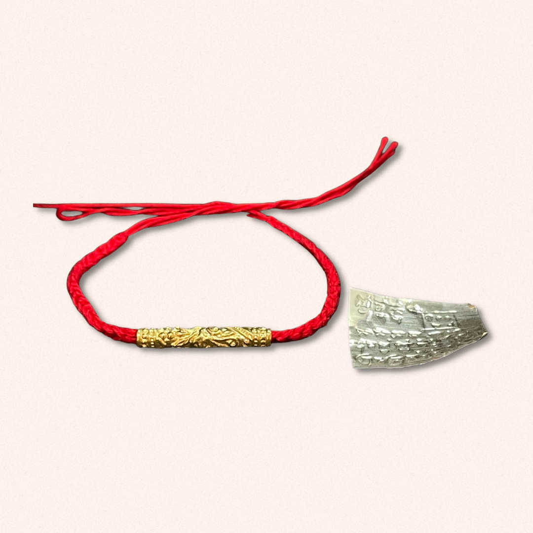 Weckan Feng Shui Bracelet porte-bonheur tressé noir/rouge argenté pour  homme et femme - Amulette porte-bonheur - Cadeau d'amitié - Cadeau d'amitié  - Corde rouge : : Mode