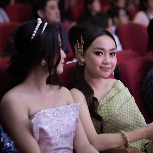 Bijoux d'Oreille Apsara