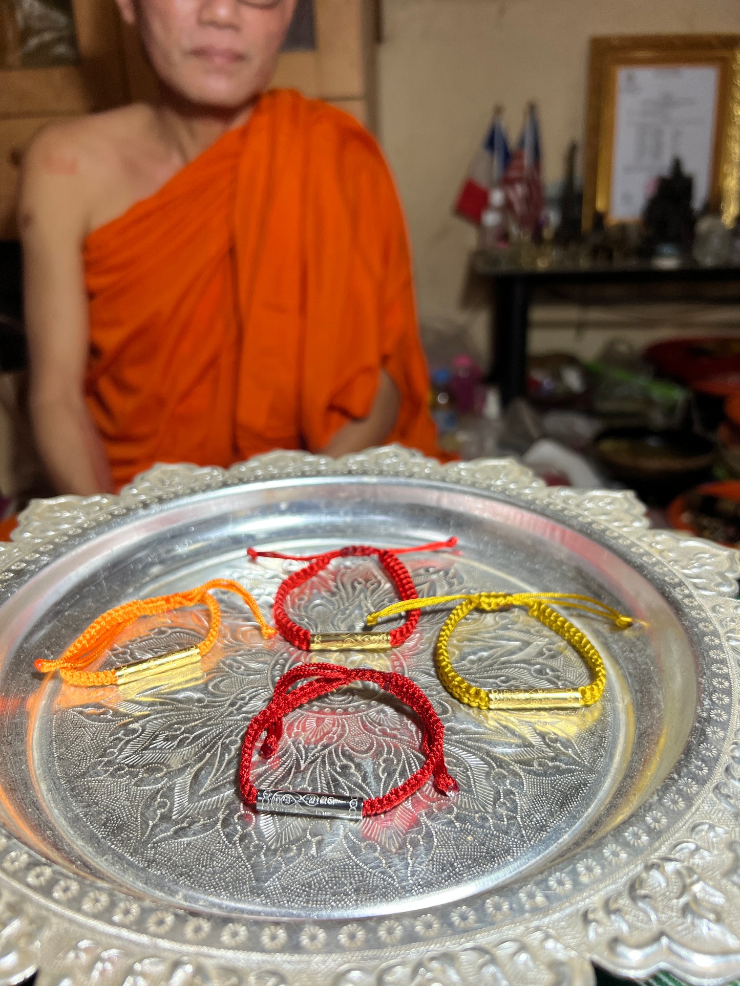 Bracelet Rouge Mantra Bouddhiste Ha-Tiew