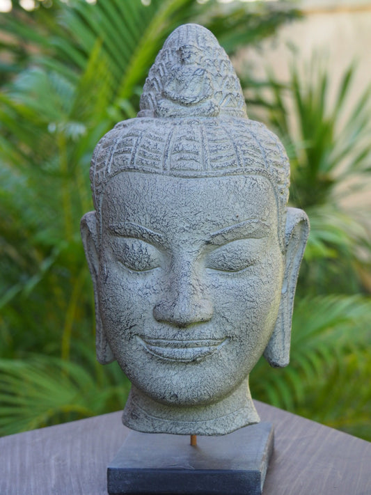 Lokesvara par Jayav Art