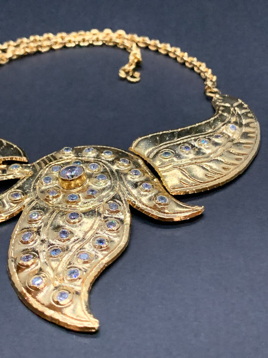 Collier Pétales pour tenue traditionnelle Khmère, Thaï ou Lao