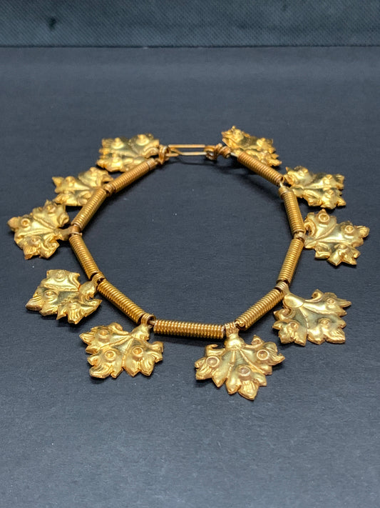 Paire de Bracelets pétales poignets pour tenue traditionnelle Khmère, Thaï ou Lao