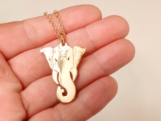 Pendentif et Chaîne éléphant de la sagesse en plaqué Or (Collection Temple et Nature)