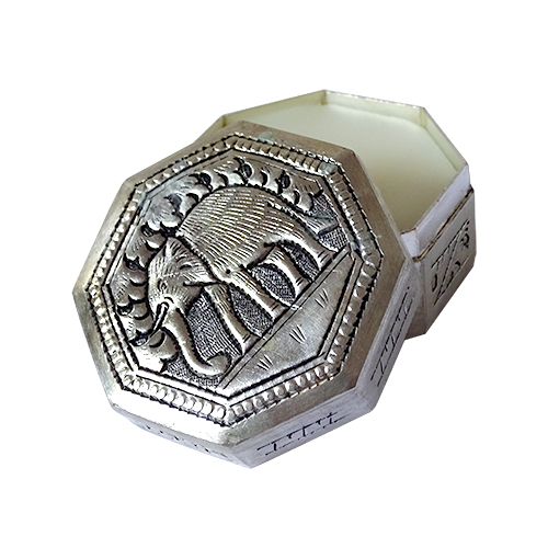 Bougie parfumée au Jasmin dans une boîte en argent Hexagonal par Senteurs d'Angkor